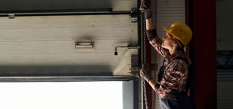 Addressing Common Garage Door Stoppage Issues in Russellville, AR
